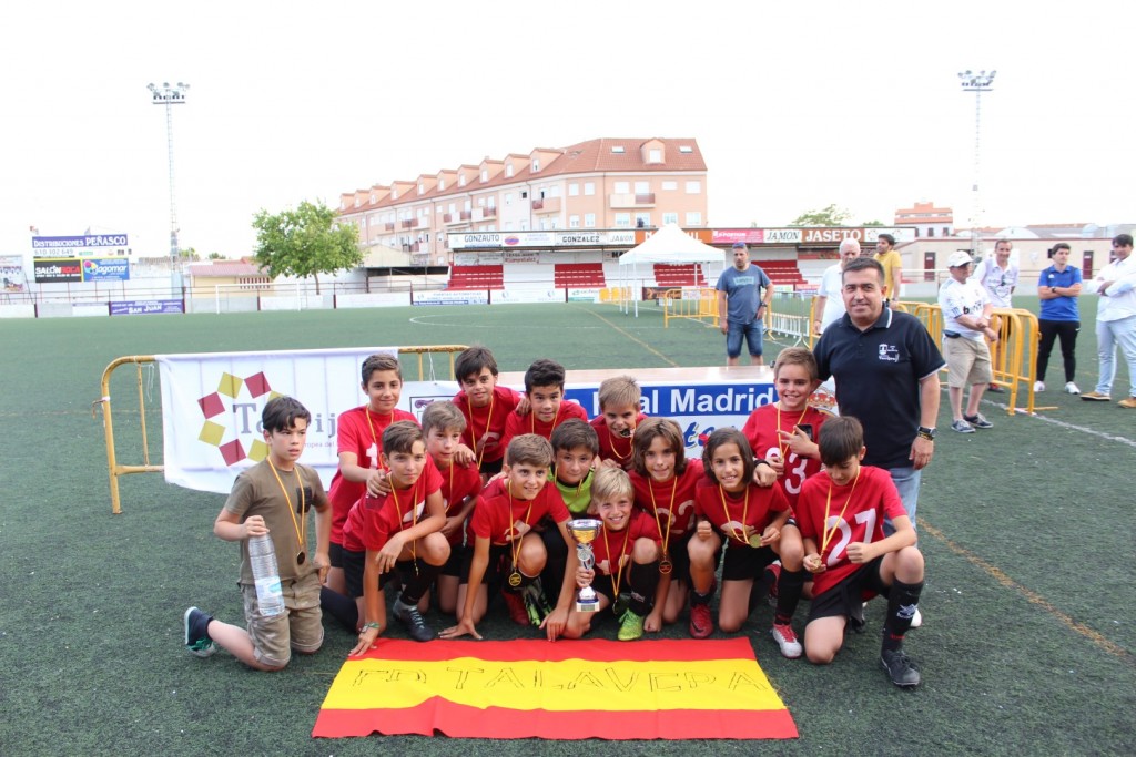 Trofeo Fútbol (1)