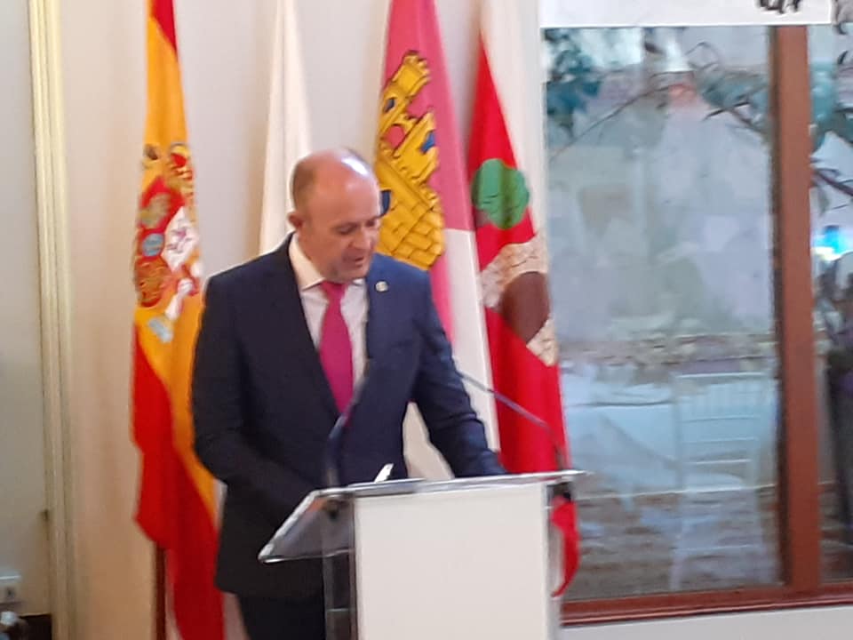 71098800_1398729660292774_5864316430056423424_n