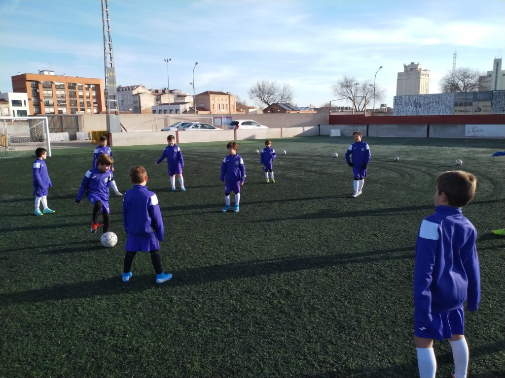 c9b37844-685b-4aae-bb6a-82d018521a03